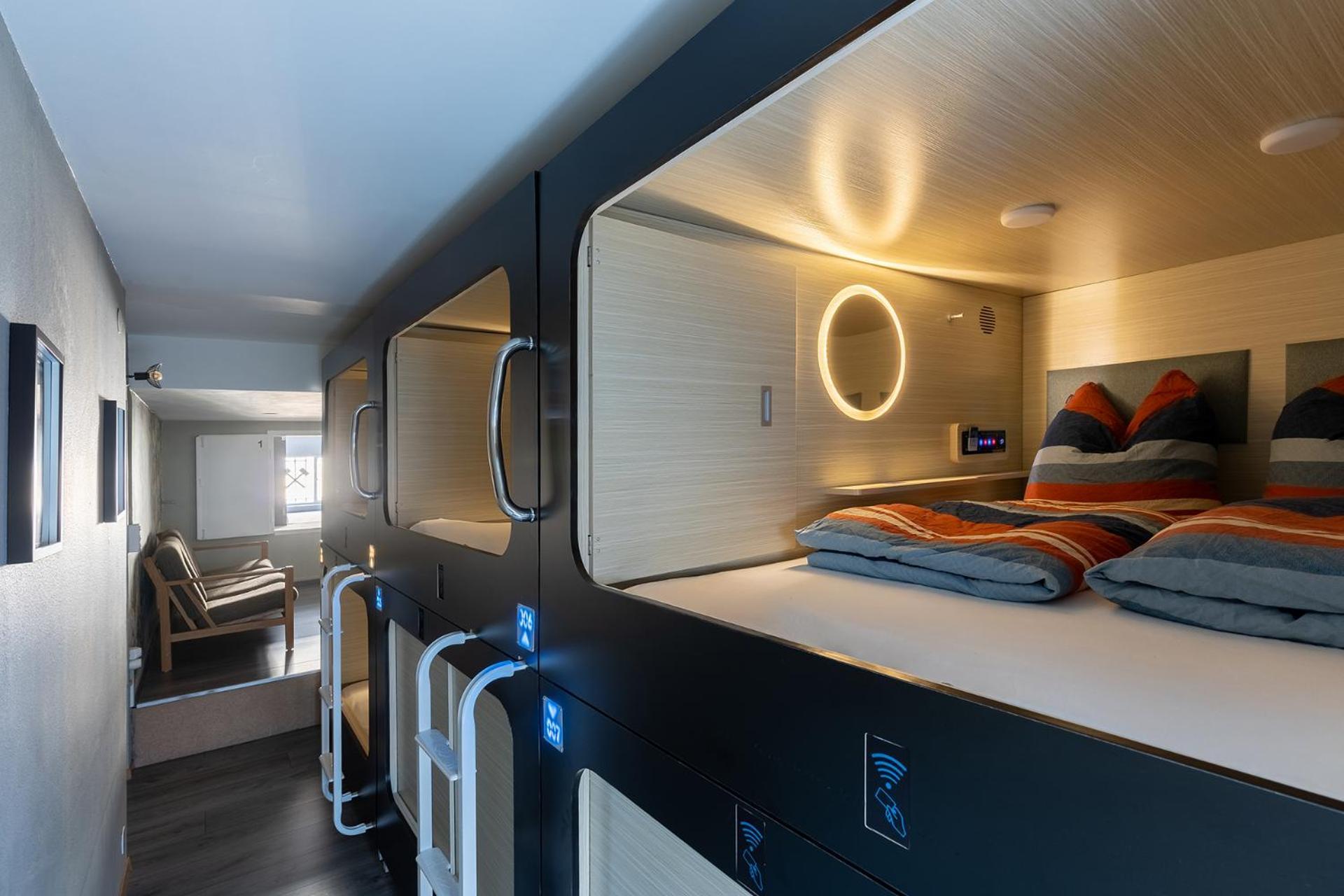 Capsule hotel Mue Cubes - Capsule Basel