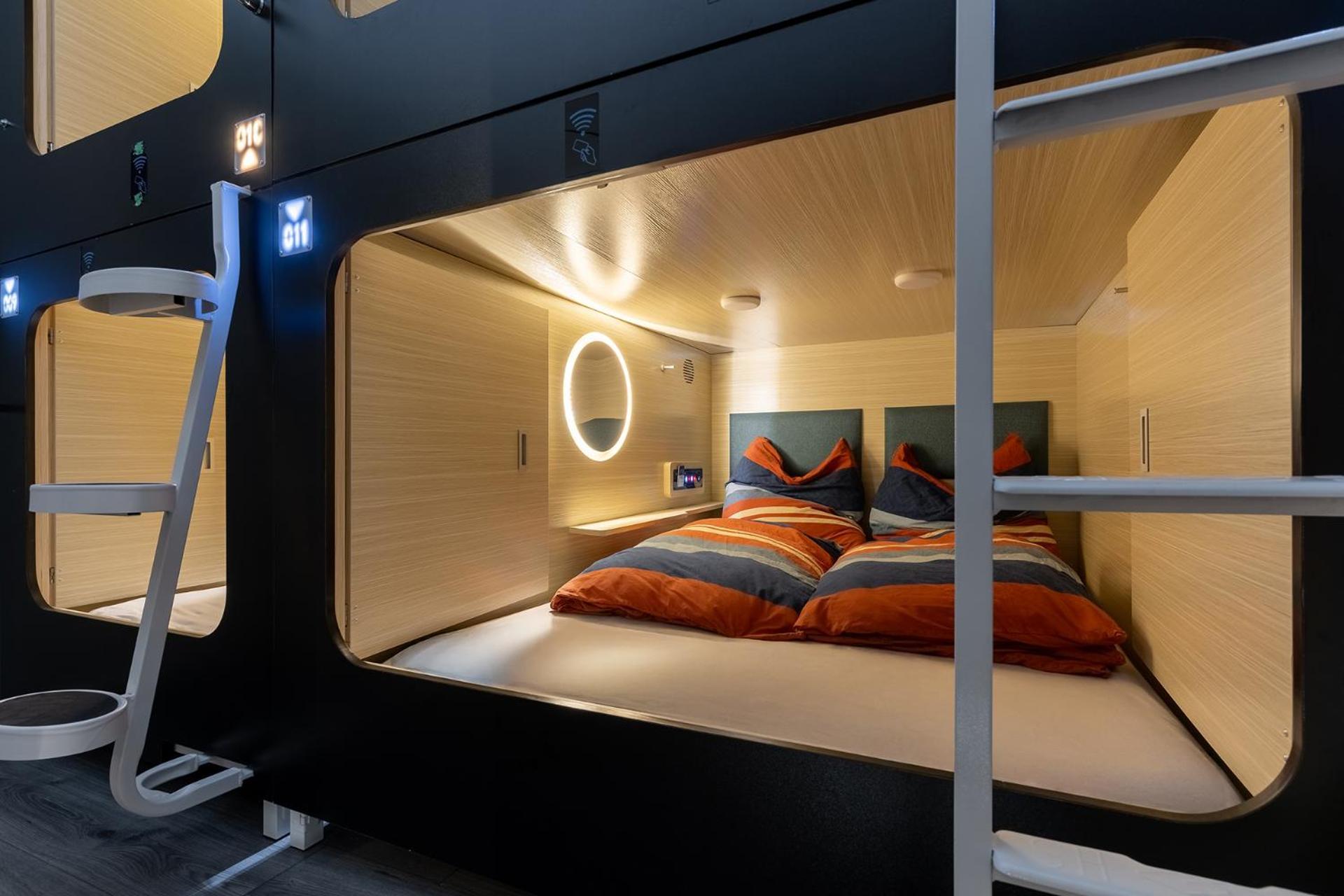 Capsule hotel Mue Cubes - Capsule