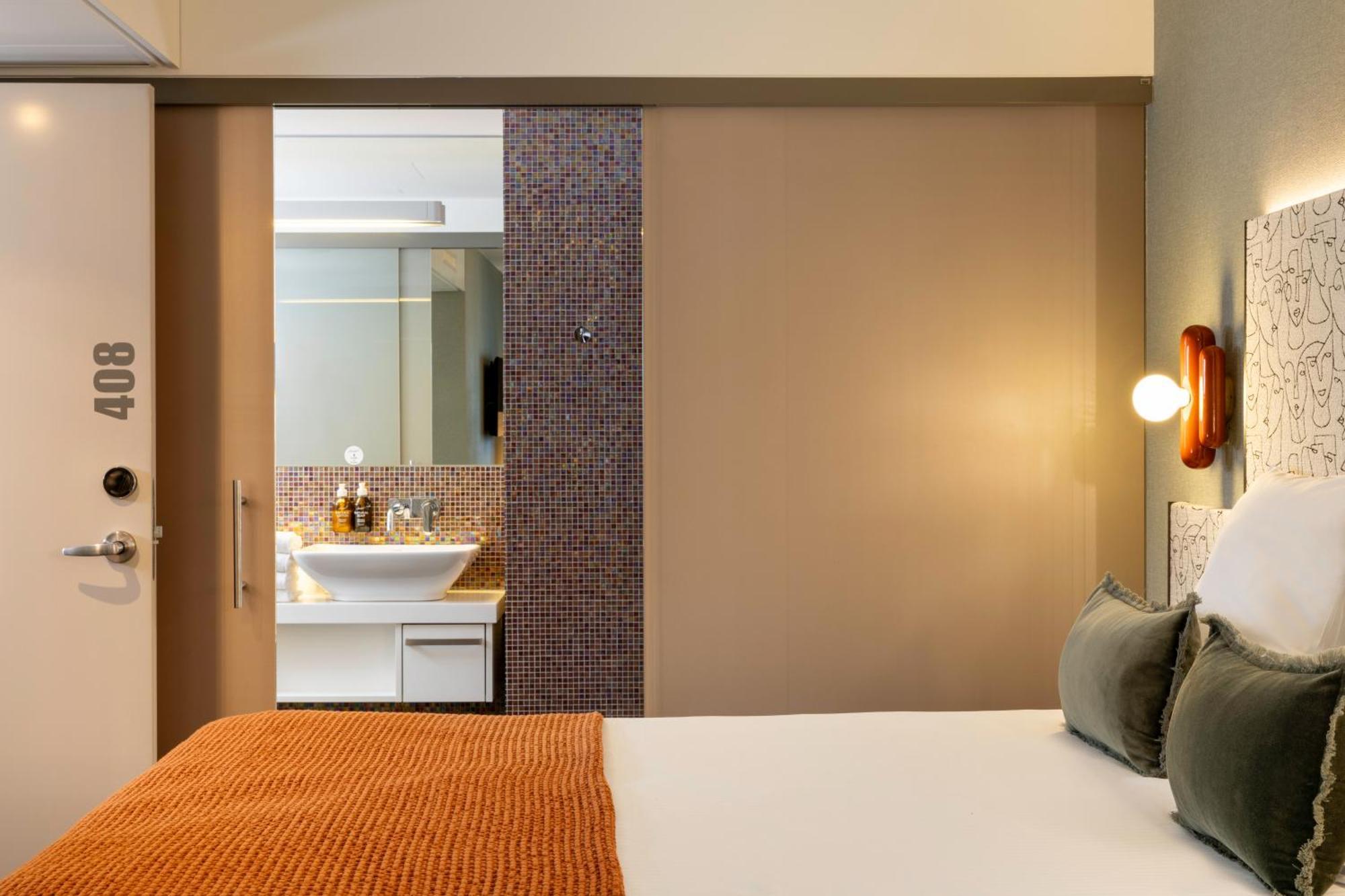 D - - Fully Renovated 2025 Basel