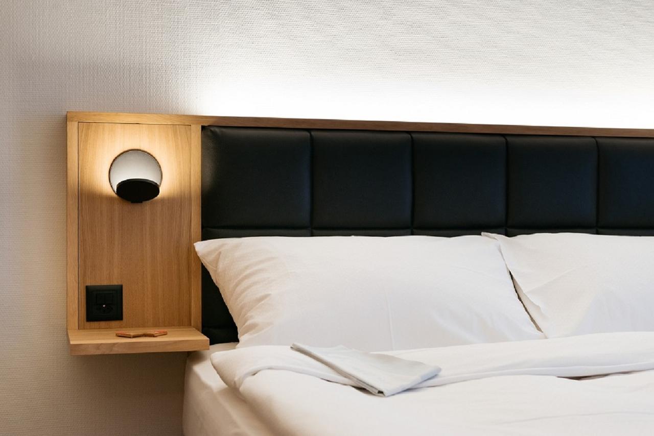 - Da Wohnen, Wo Lebt! 4* Basel