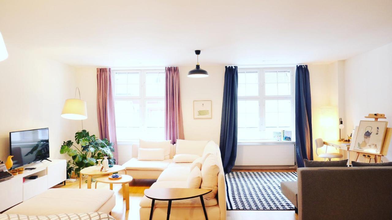 In Swiss - Marktplatz Spalenberg Loft *